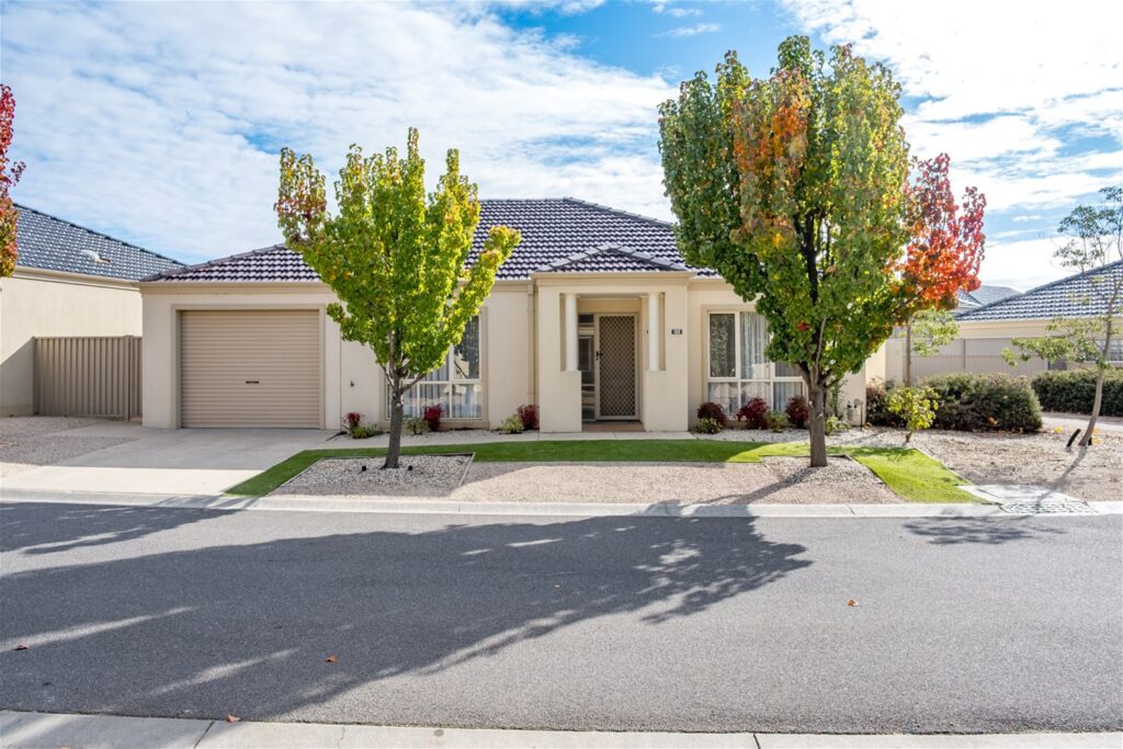 agent202_residential_extra_6518765