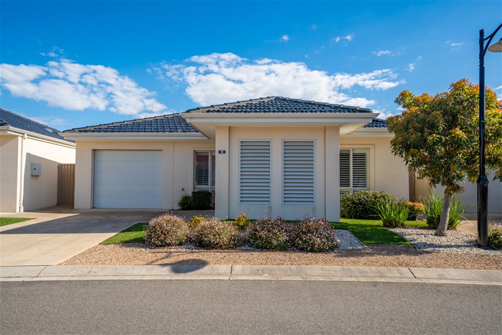 agent202_residential_extra_7030587