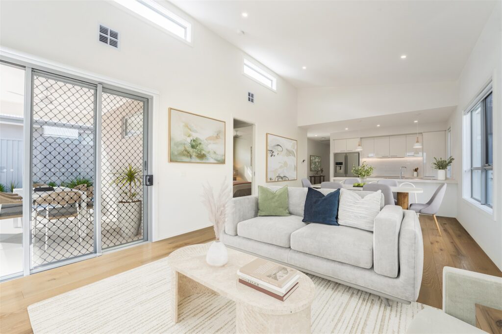 agent202_residential_extra_7183721