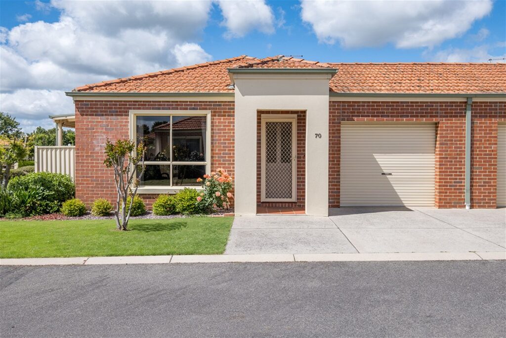 agent202_residential_extra_7443148