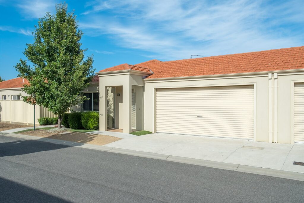 agent202_residential_extra_7584923