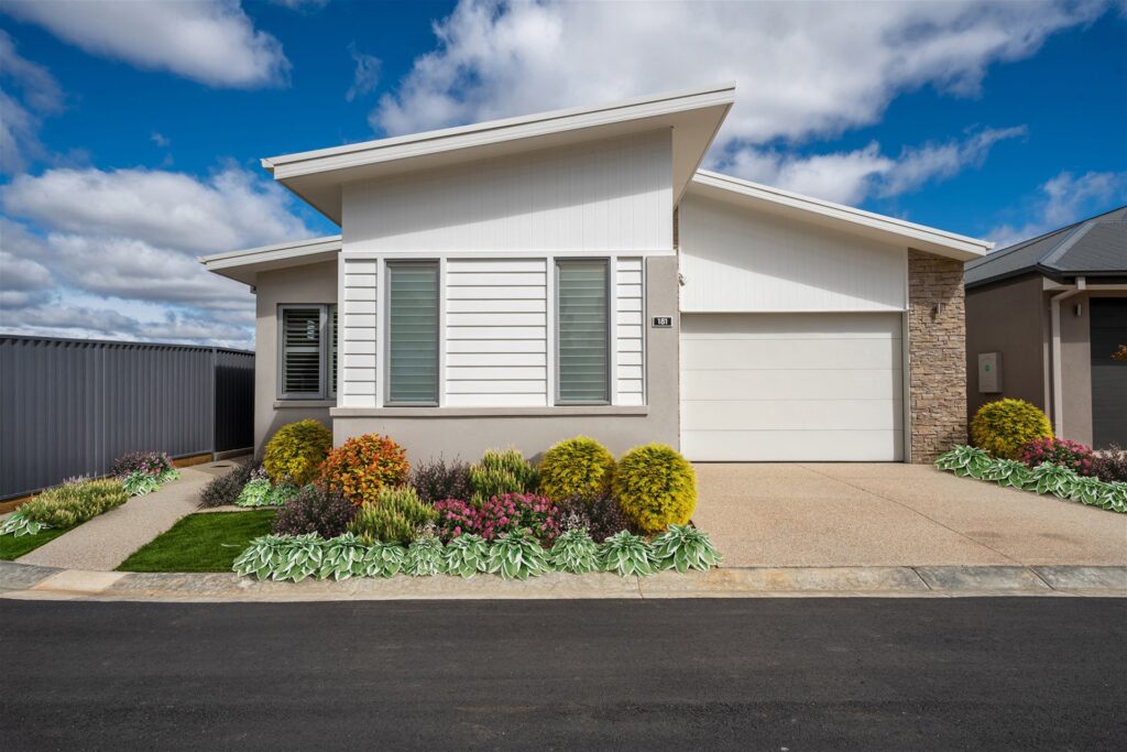 agent202_residential_extra_7604072
