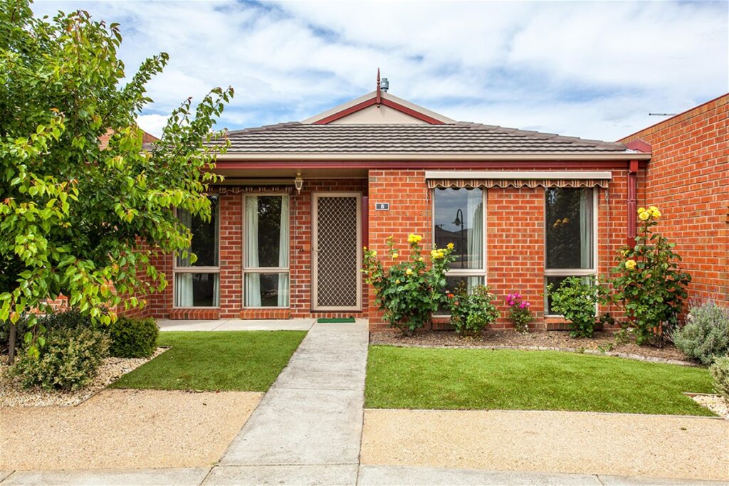 agent202_residential_extra_7711885