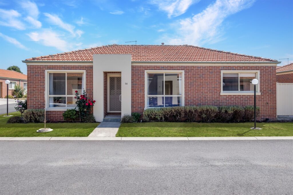 agent202_residential_extra_7922299