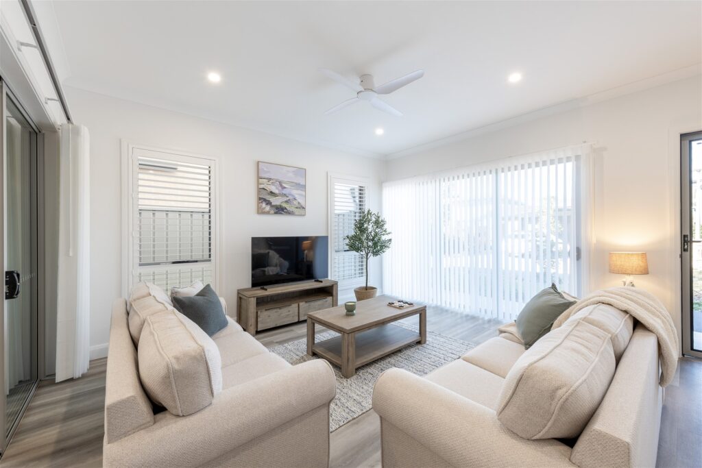 agent202_residential_extra_7957611