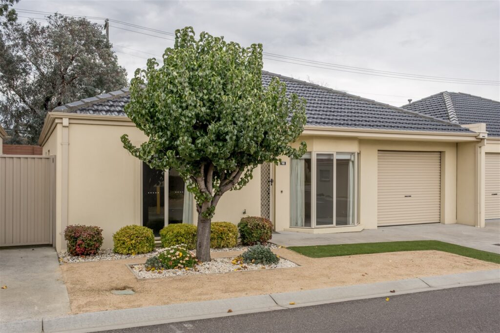 agent202_residential_extra_7967356