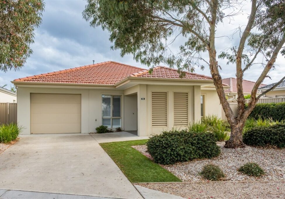 agent202_residential_extra_6630489