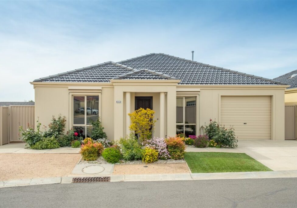 agent202_residential_extra_7068692