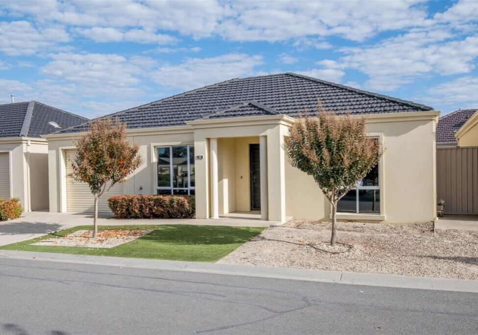 agent202_residential_extra_7959406
