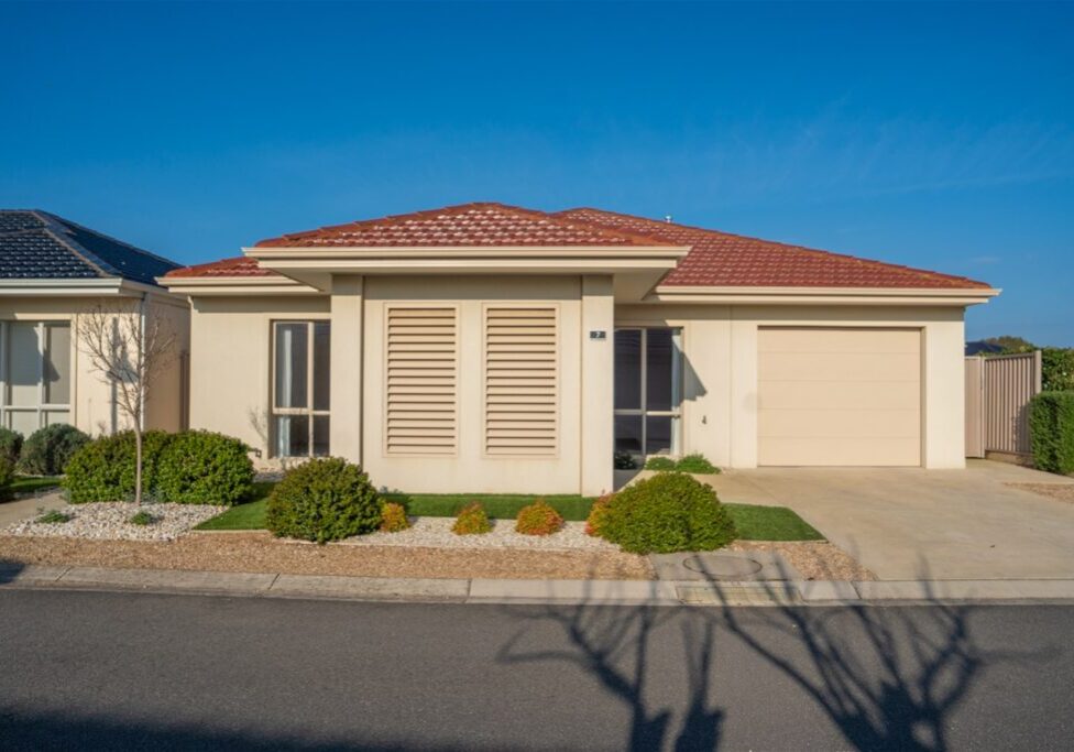 agent202_residential_extra_8523390