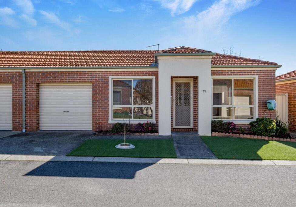 agent202_residential_extra_8569298