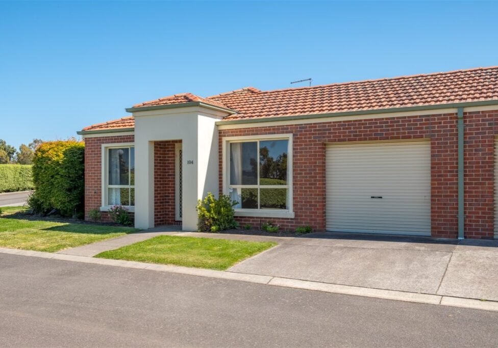 agent202_residential_extra_8571735